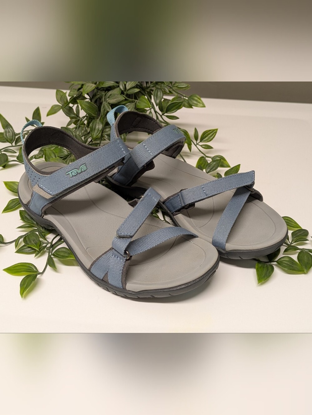 Teva Verra Slate Blue Gray Strappy Hiking Sandals 6